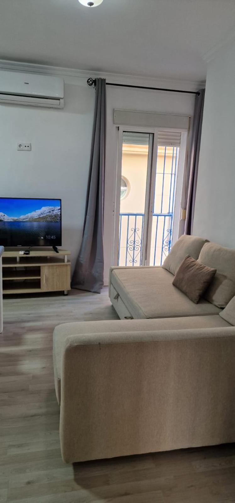 Apartamentos Ana'S Cozy Inns Торремолінос Екстер'єр фото
